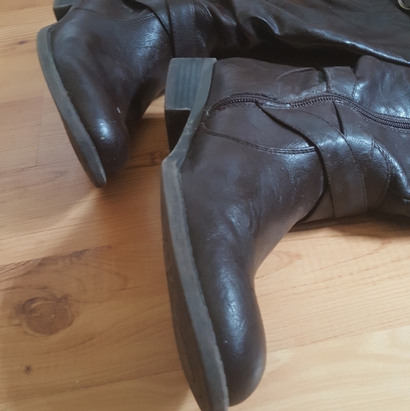 White Mountain | Brown Slouch Riding Boots - Picture 3 of 8